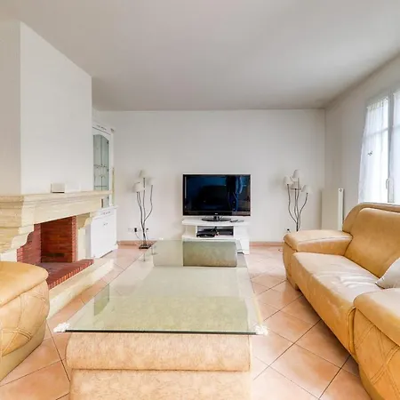 Feriehus Sunny House Bailly-Romainvilliers